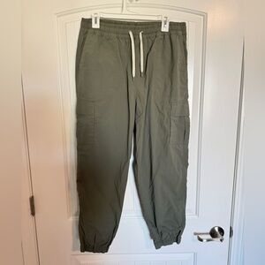 Vuori Scout Olive Cargo Pants size XL